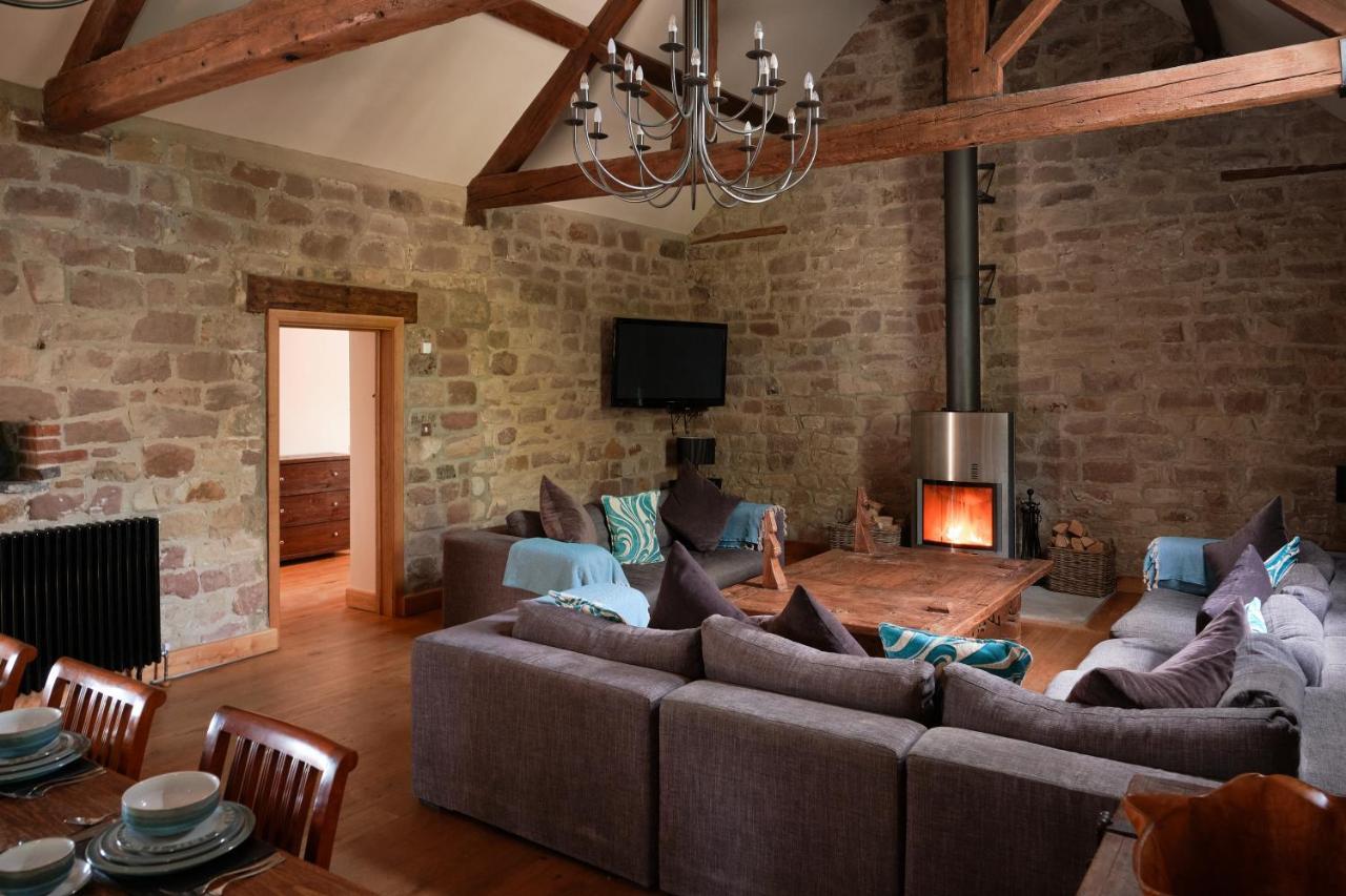 Woodpecker Loft At Millfields Farm Cottages Ashbourne  Extérieur photo