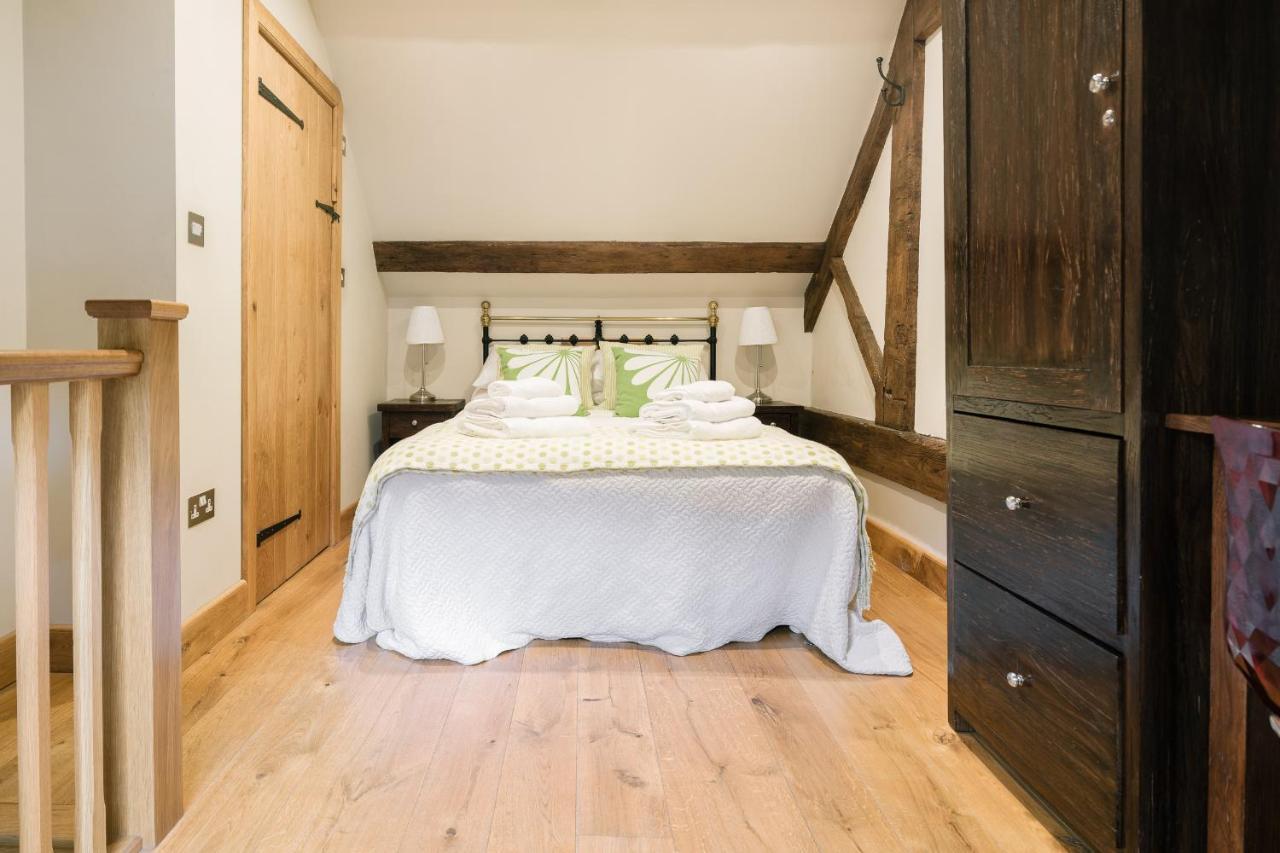 Woodpecker Loft At Millfields Farm Cottages Ashbourne  Extérieur photo